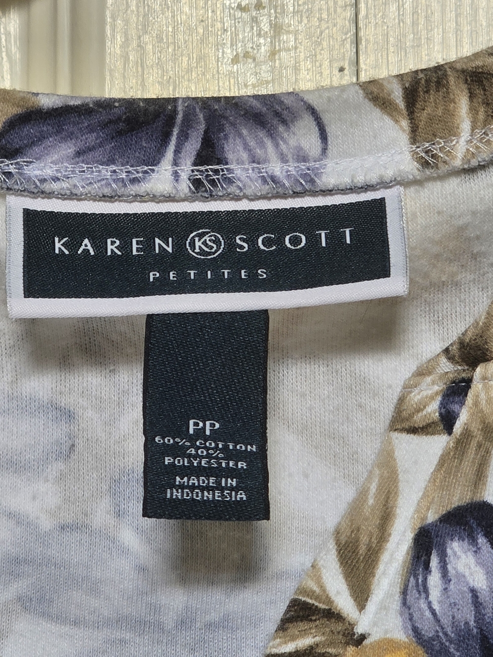 Karen Scott Short-Sleeve Floral Henley Top - Yellow, Blue & Brown - Picture 3 of 6